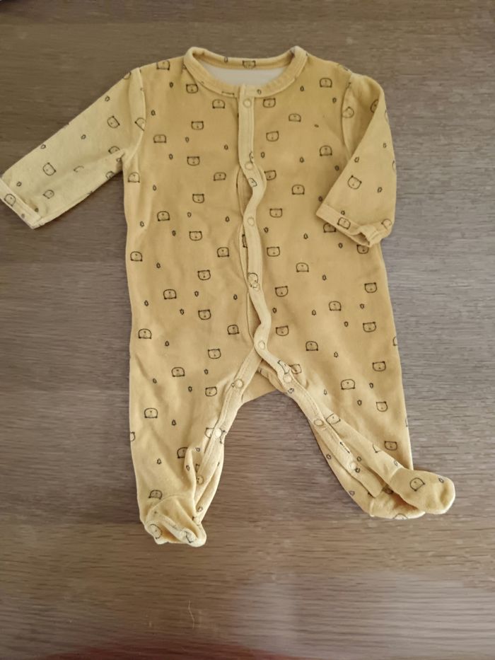 9 pyjamas - photo numéro 6