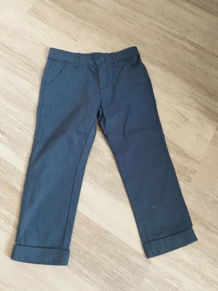 Pantalon habillé neuf taille 98