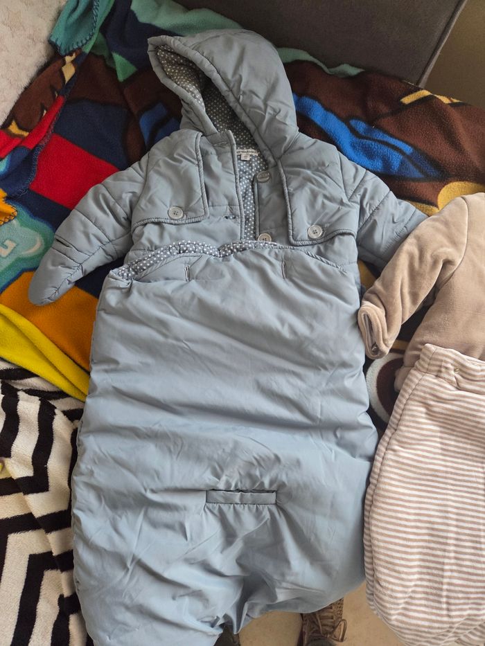 Gigoteuse voiture - photo numéro 2