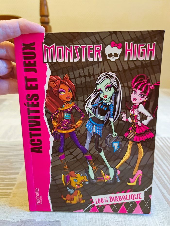 Monster High - Livre activités et jeux