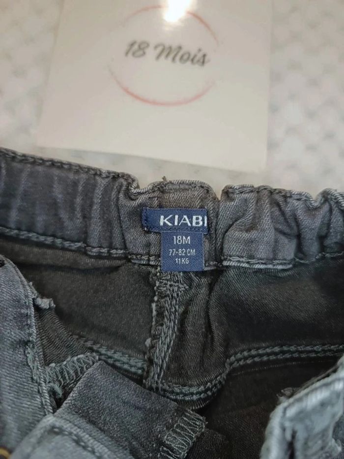 🔸Jean noir Fille – Kiabi 18 Mois🔸 - photo numéro 2
