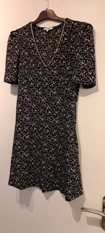 Robe fleurie, LH, 36