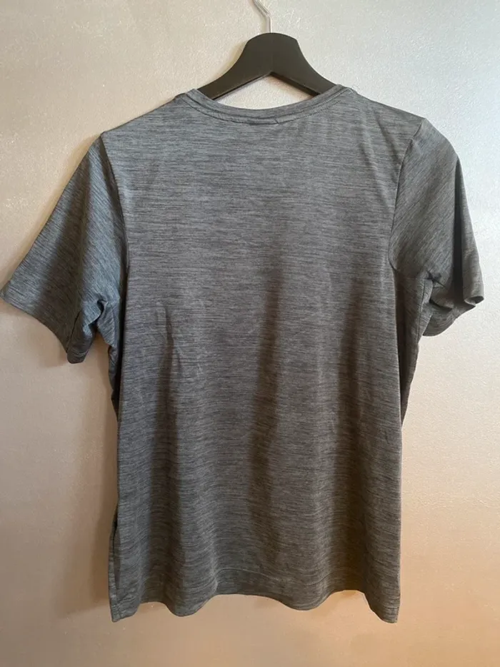 Tee Shirt Sport Nike - photo numéro 2