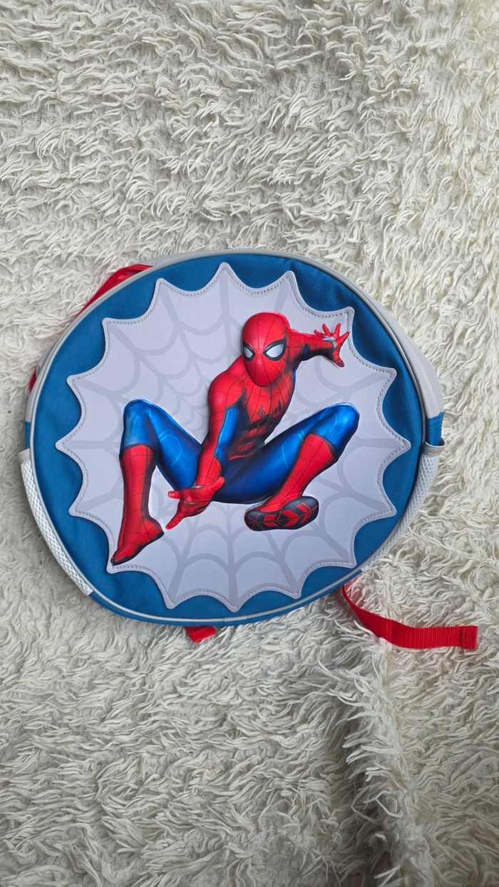 Sac a dos disney Spider man - advengers - campus disneyland paris disney store