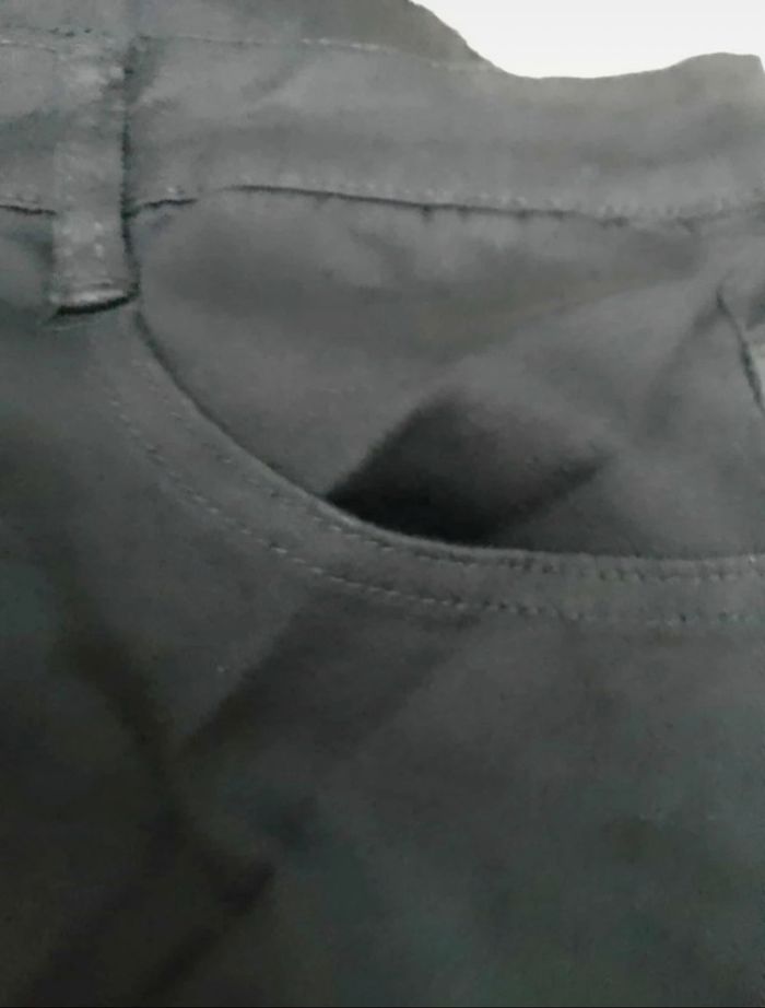 Jean Femme Grande Taille 54 – Taille Haute Slim Stretch Noir, Coupe Moderne et Confortable 👖 - photo numéro 4
