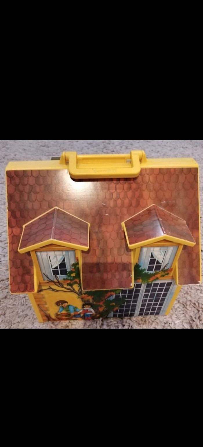 Maison transportable playmobil