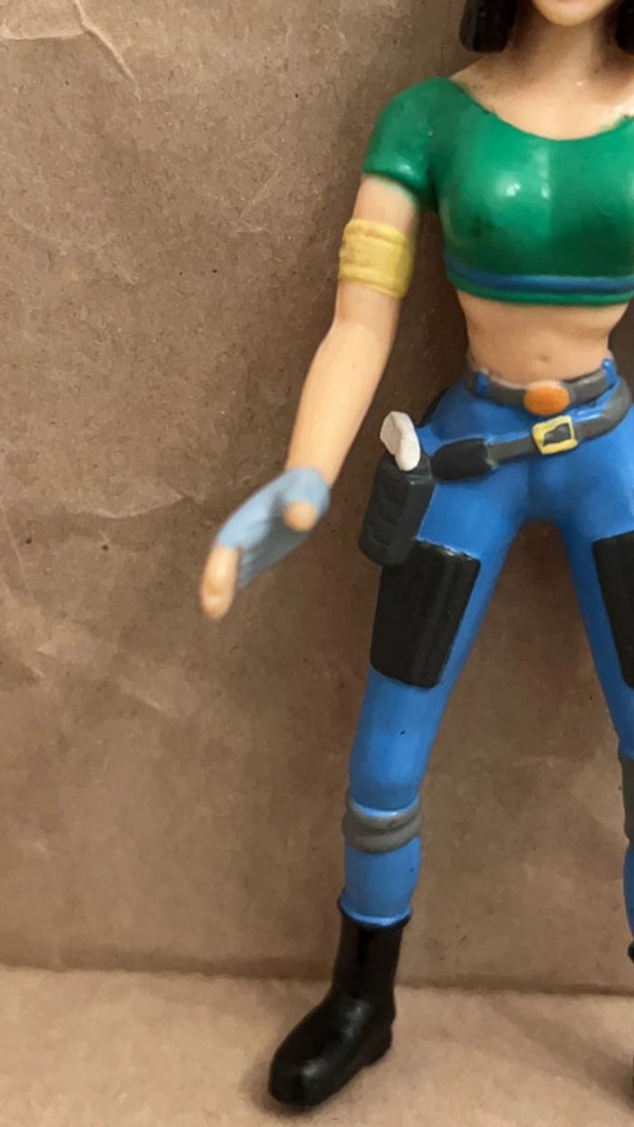 Quick 1998 - Tomb raider - figurine Lara Croft 12 cm - photo numéro 4