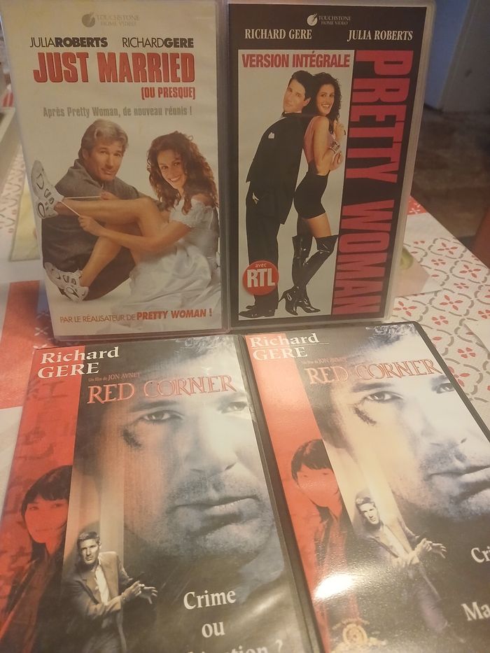 4 VHS avec Richard Gere - photo numéro 1