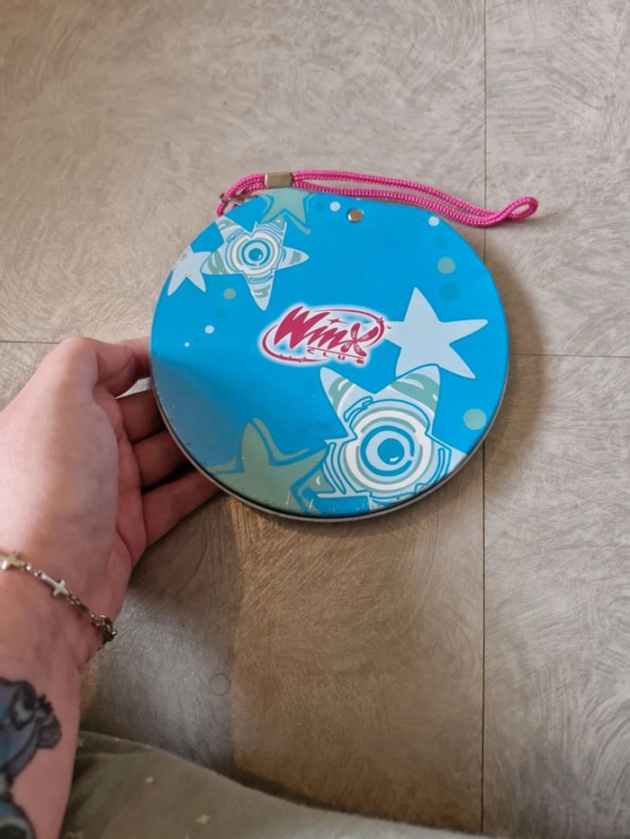 Boîte à dvd winx - photo numéro 2