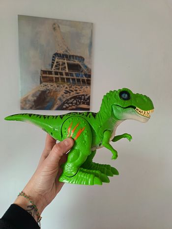 Dinosaure jouet