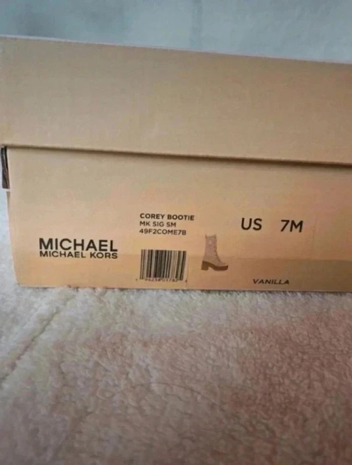 👢 Magnifique bottines neuve - Michael Kors 👢 - photo numéro 7