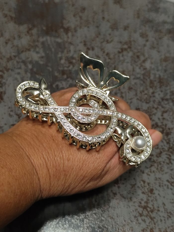 Pince à cheveux - photo numéro 2