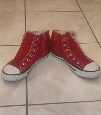 Baskets montantes style converse T 34