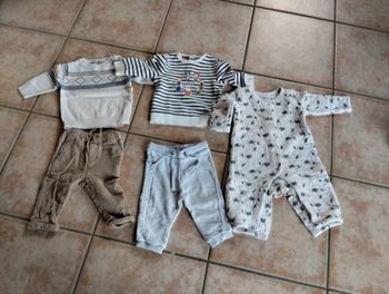 lot de 5 articles garçon 6 mois