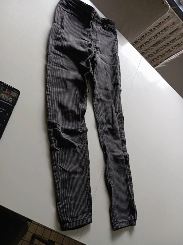 Pantalon Jennifer taille 32