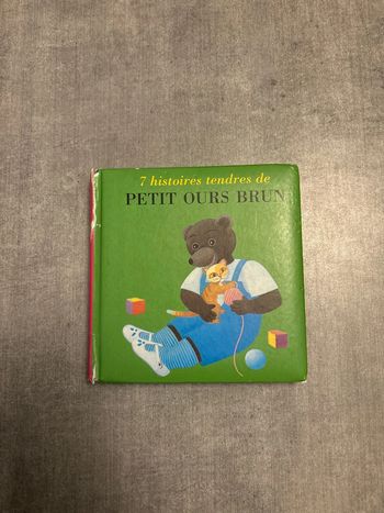 Livre 7 histoire tendre de Petit Ours Brun