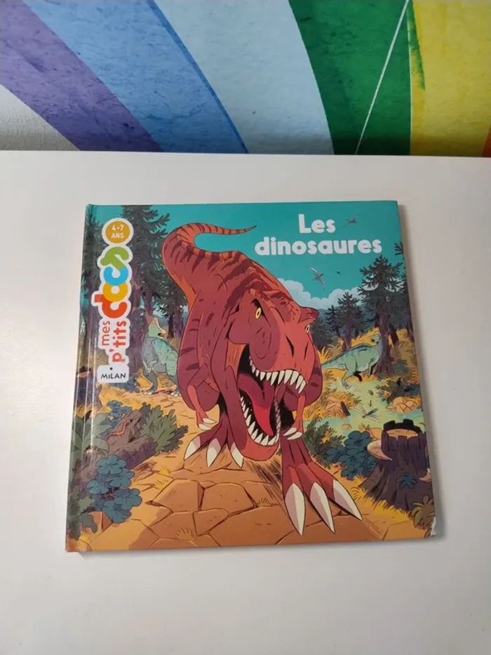 Livre enfant 4+ans les dinosaures
