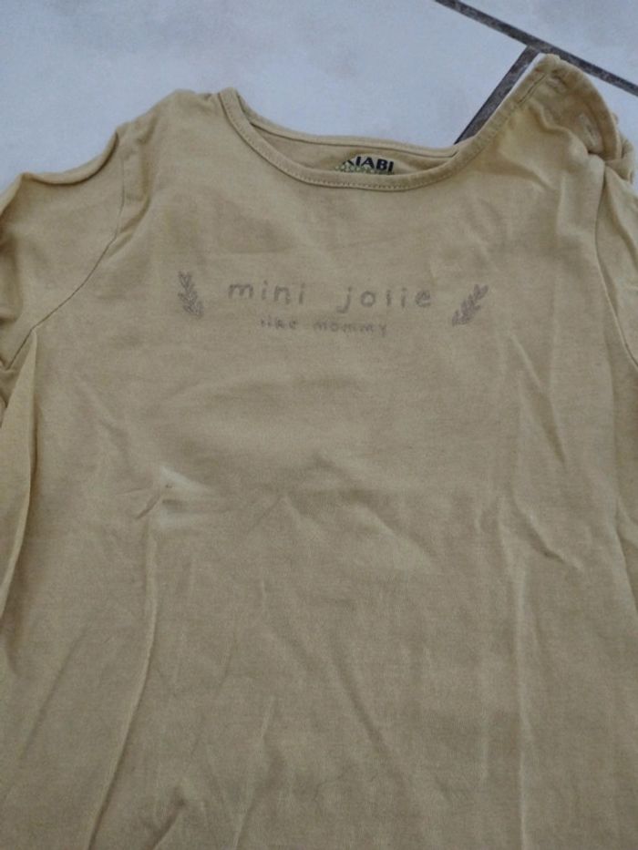 3 teeshirts 18 mois - photo numéro 3