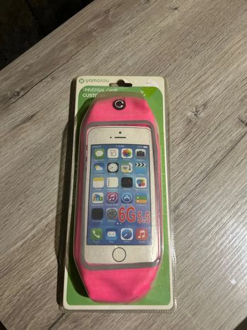 Pochette téléphone