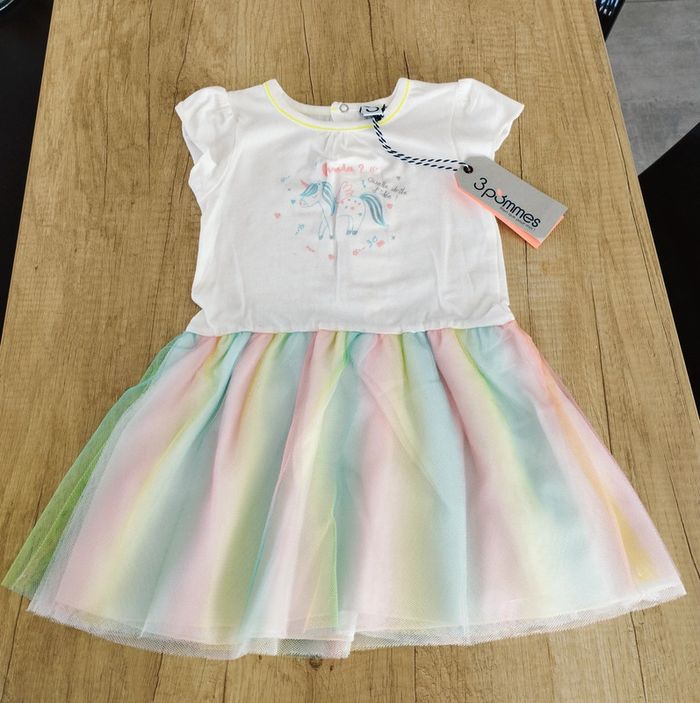 Robe manches courtes fille écru et tulle multicolore taille 12/18 mois 3 Pommes