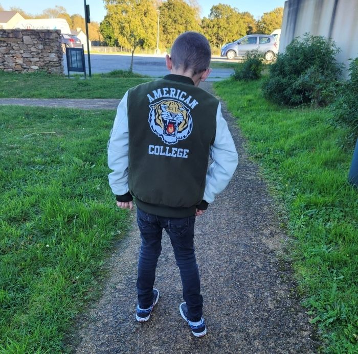 veste teddy american collège 10ans (15e) - photo numéro 9