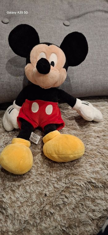 Doudou Mickey mousse 38 cm Disney excellent état