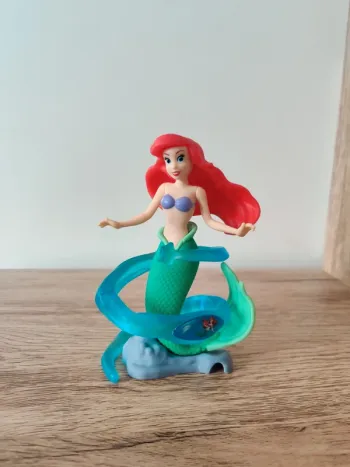 Jouet Kinder Maxi Ariel et son bracelet