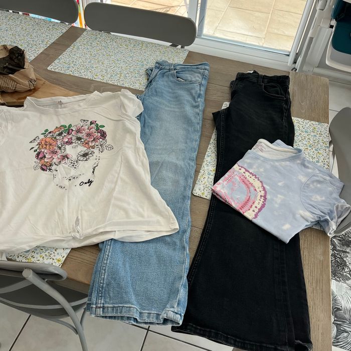 2 jeans 2 teeshirt fille Zara  13/14 ans