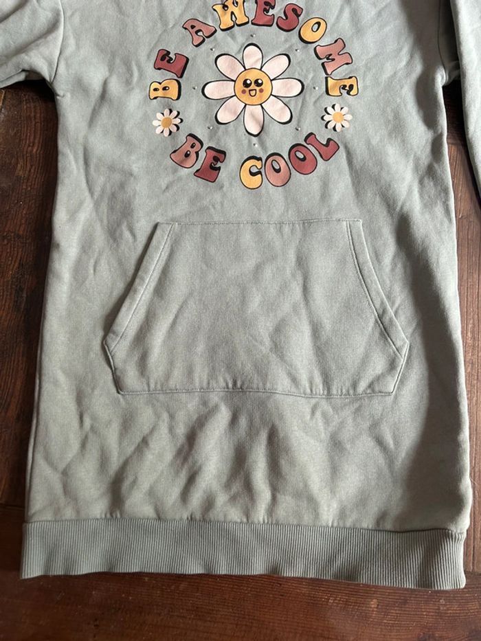 Sweat long avec poche kiabi flocage fleurs hippie - vert - taille 10 ans - photo numéro 3