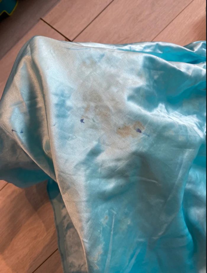 Déguisement La Reine des Neige 7/8 ans - photo numéro 5