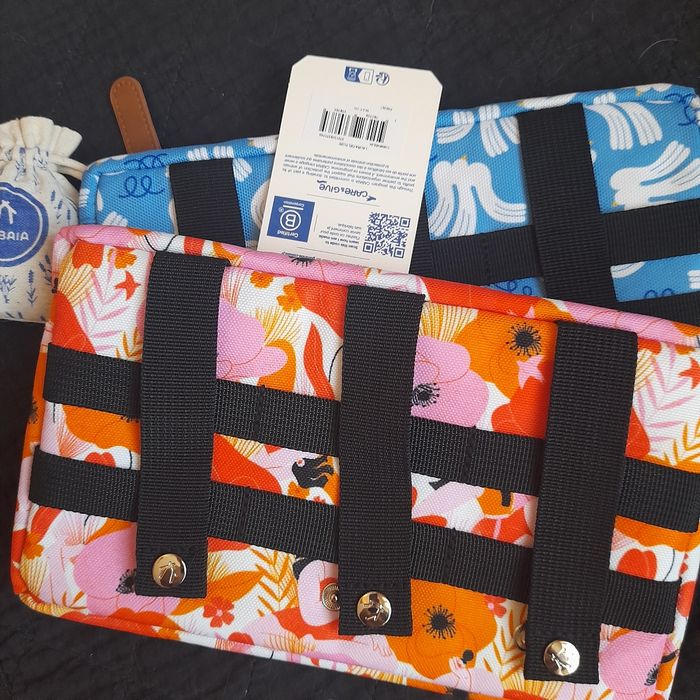 Lot de 2 pochettes Cabaïa neuves avec étiquettes. Numérotées
Laura deleuze et Barthélémy lanzini.
Pochon de lavande - photo numéro 3