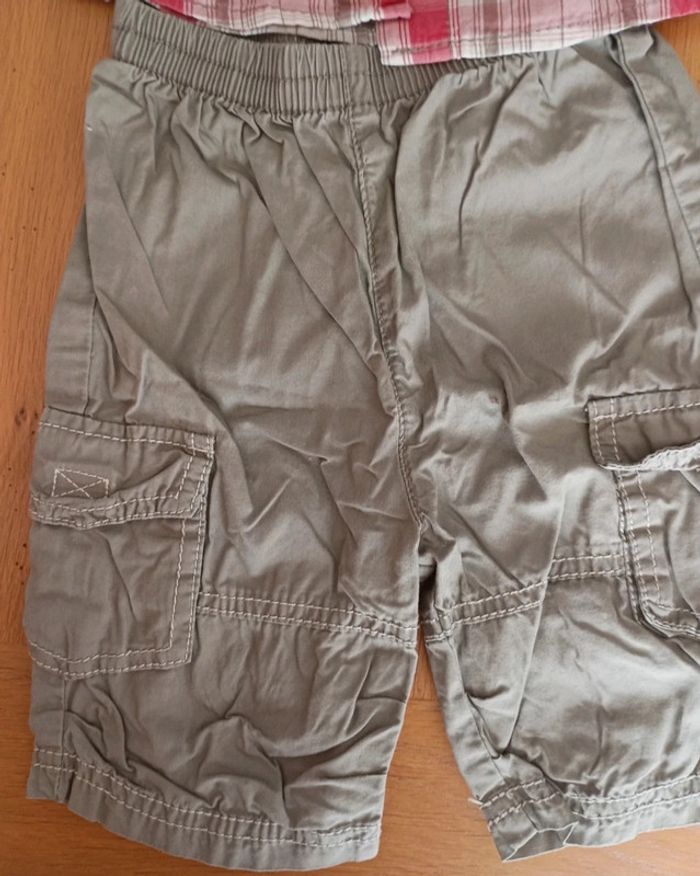 Ensemble short et chemise taille 1 an en très bon état - photo numéro 3