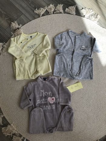 Pyjamas 6 mois