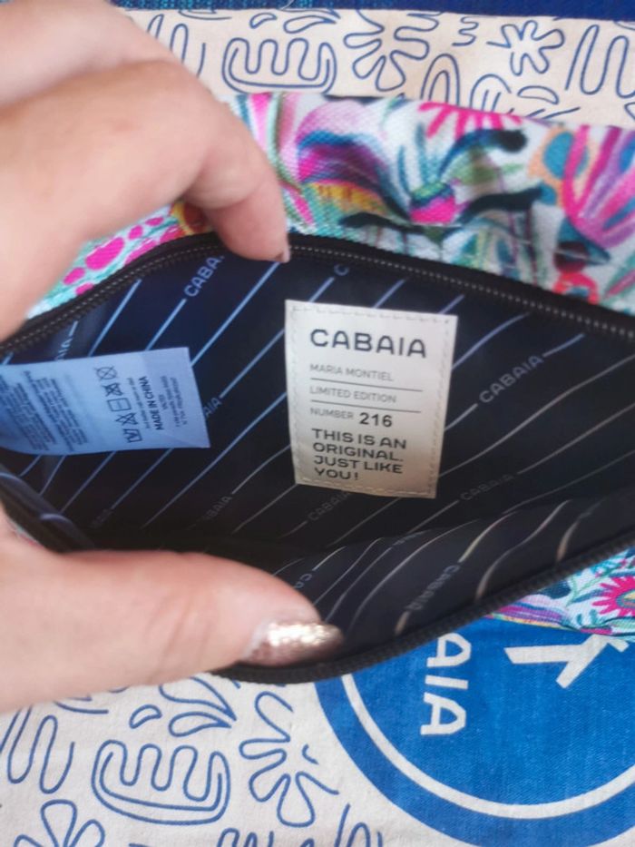 Pochette Ed limitée Cabaïa neuve - photo numéro 3
