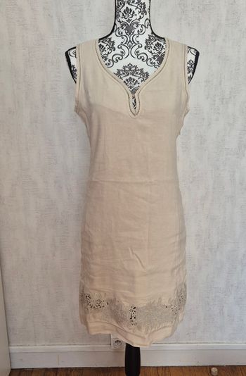 Robe Gérard Darel taille 36/S soie/lin beige broderie bas de robe
