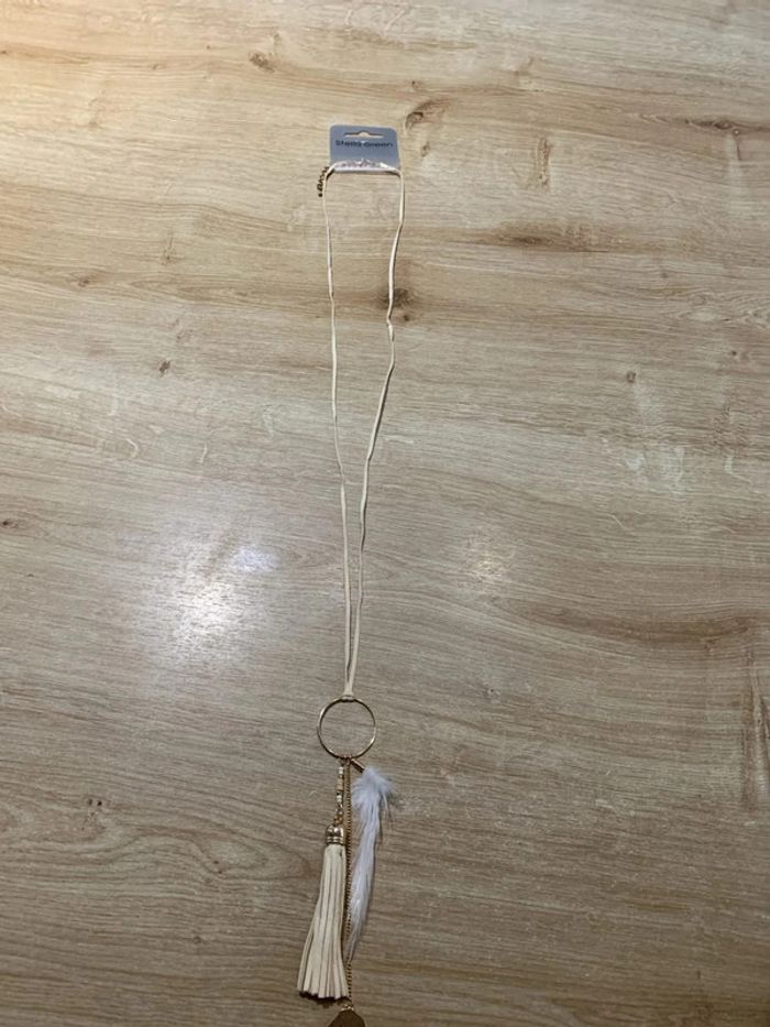 Collier long plume Écru - 54cm environ - Stella Green