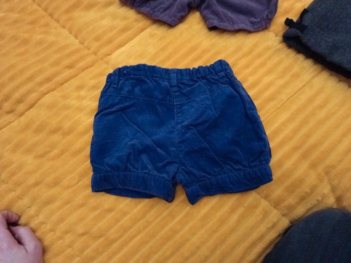 Lot 3 shorts 12/18 mois - photo numéro 2
