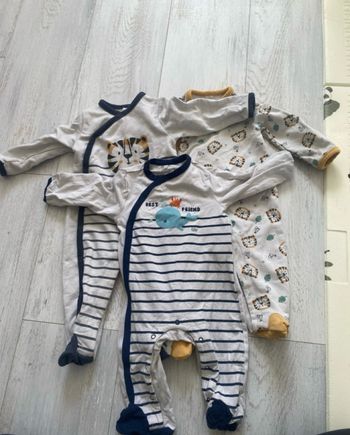 Lot de pyjama