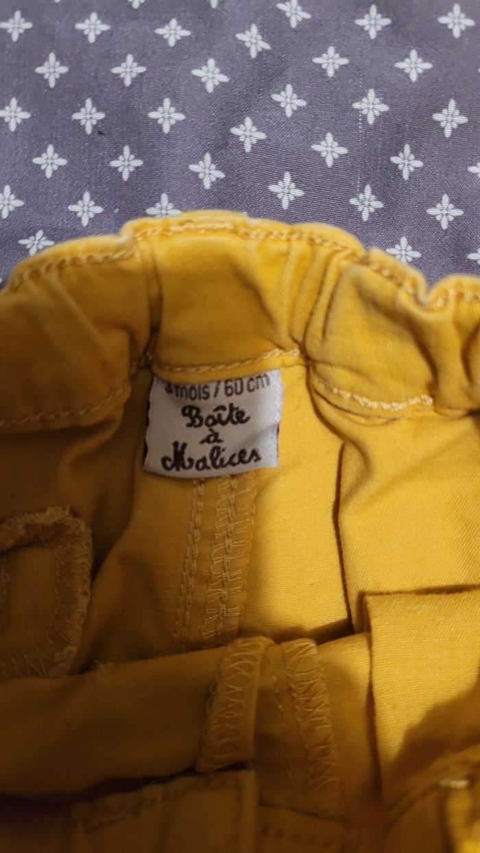 Pantalon jaune - photo numéro 3