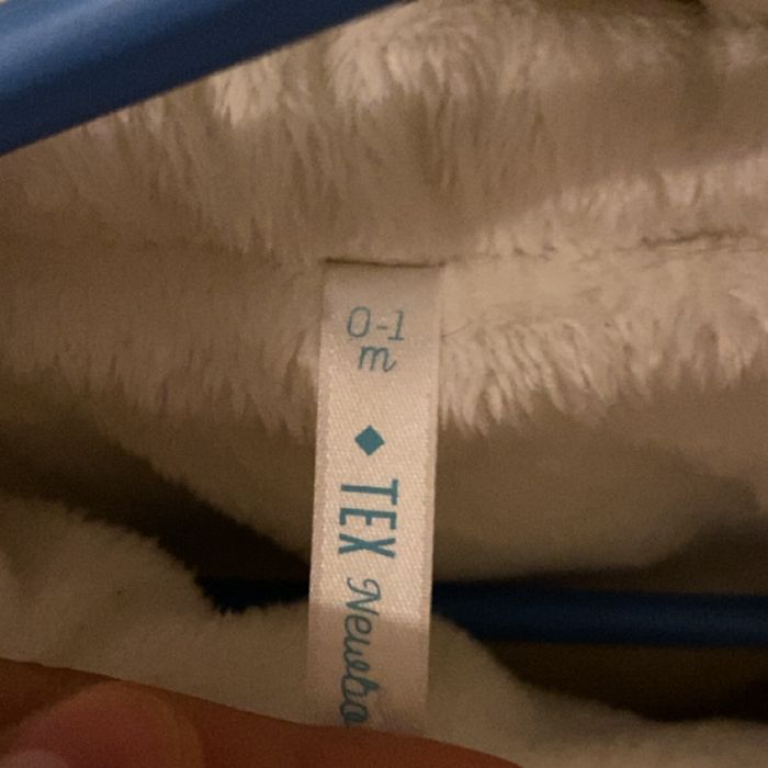 Bébé 0-1 m - photo numéro 2