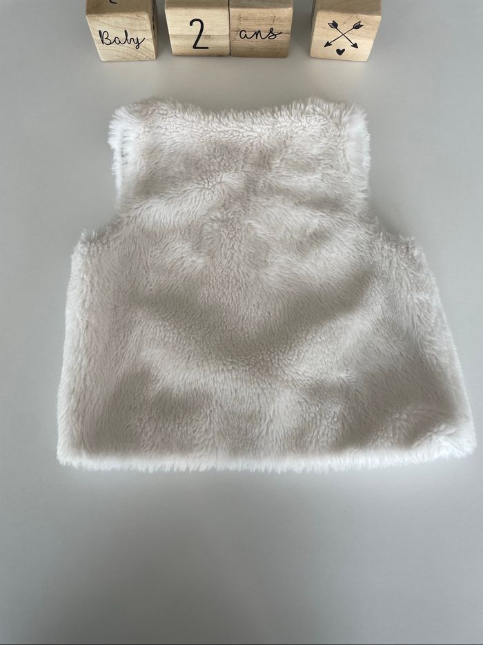 Gilet sans manche/cardigan 24 mois - photo numéro 3
