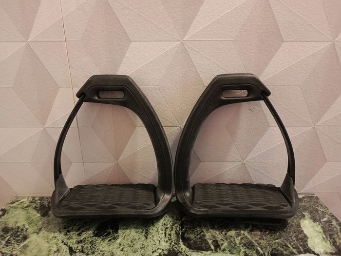 Êtriers sécurité Fouganza