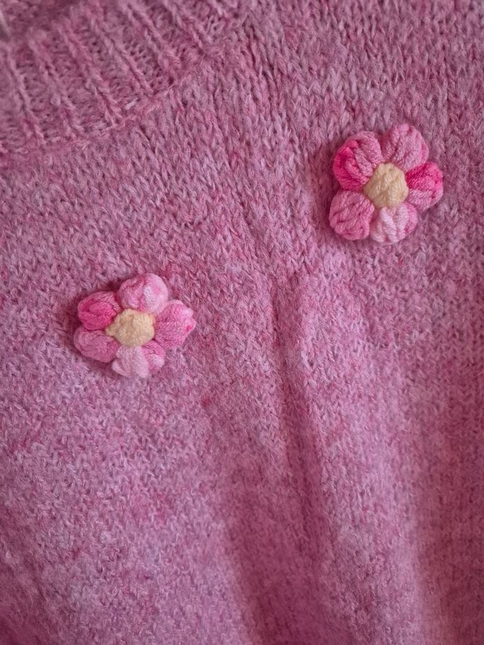 Pull fleurs brodées - photo numéro 3