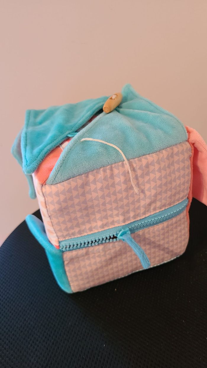 Cube motricité montessori