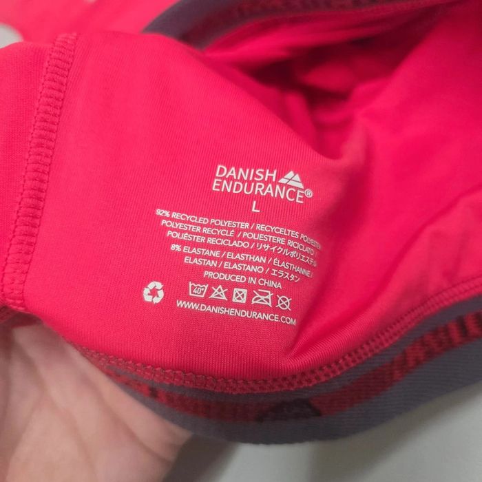Lot de 2 Brassière de sport neuve - photo numéro 4