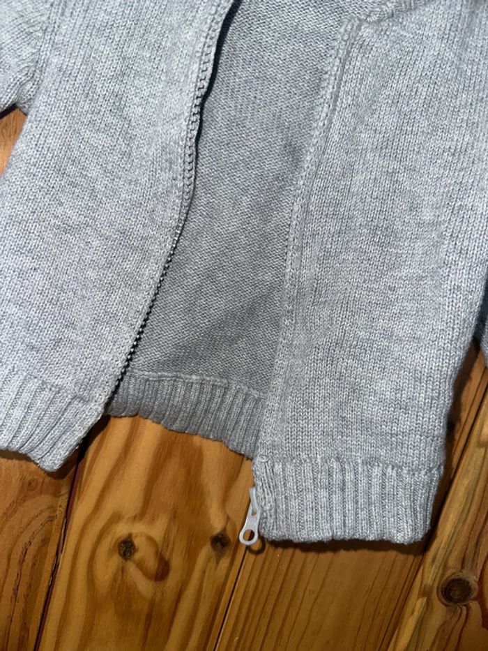 Gilet Zip Kiabi 6 mois - photo numéro 3