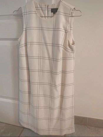 Robe femme blanc taille 34 marque Reserved