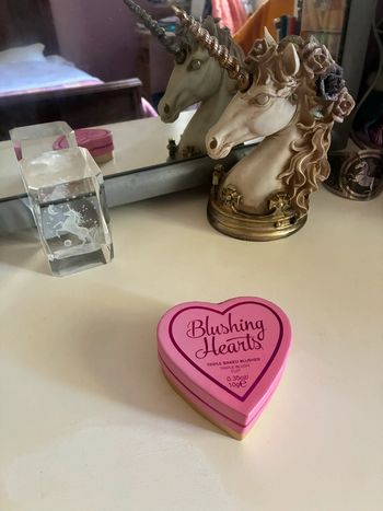 Triple blushes cuits, 10 g, Makeup Revolution.