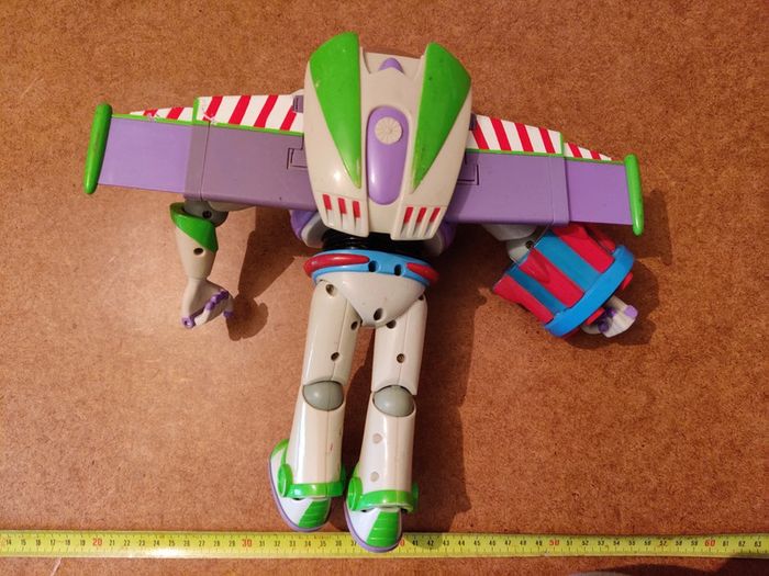 Figurine jouets buzz l'éclair - photo numéro 3