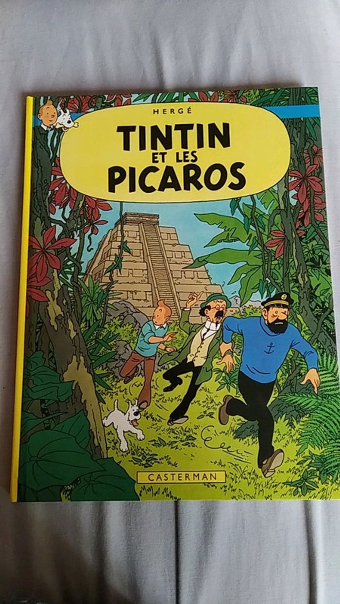 Livre bd tintin et les picaros 🖤